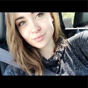 Meet your Posher, Ingrid